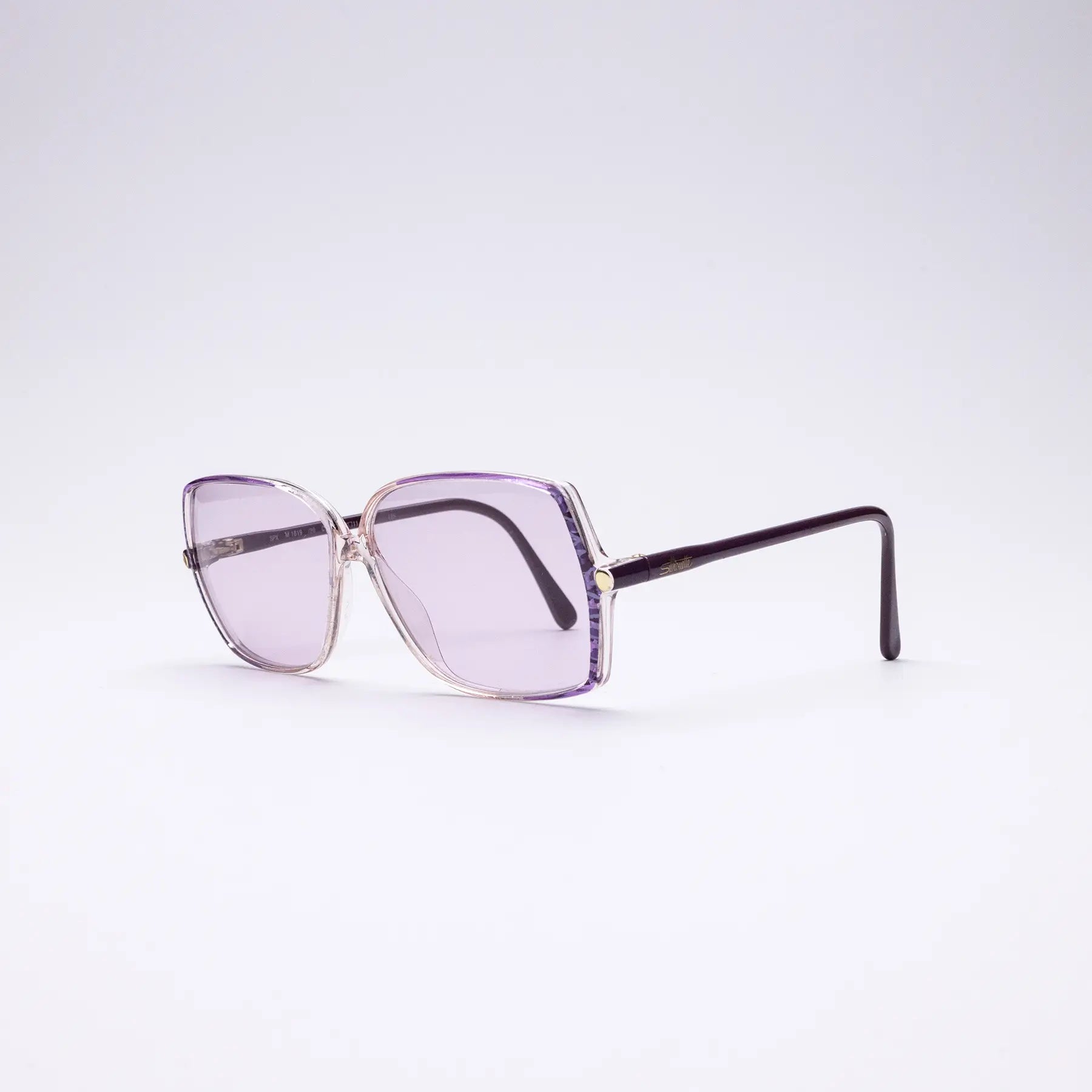 Silhouette M1819