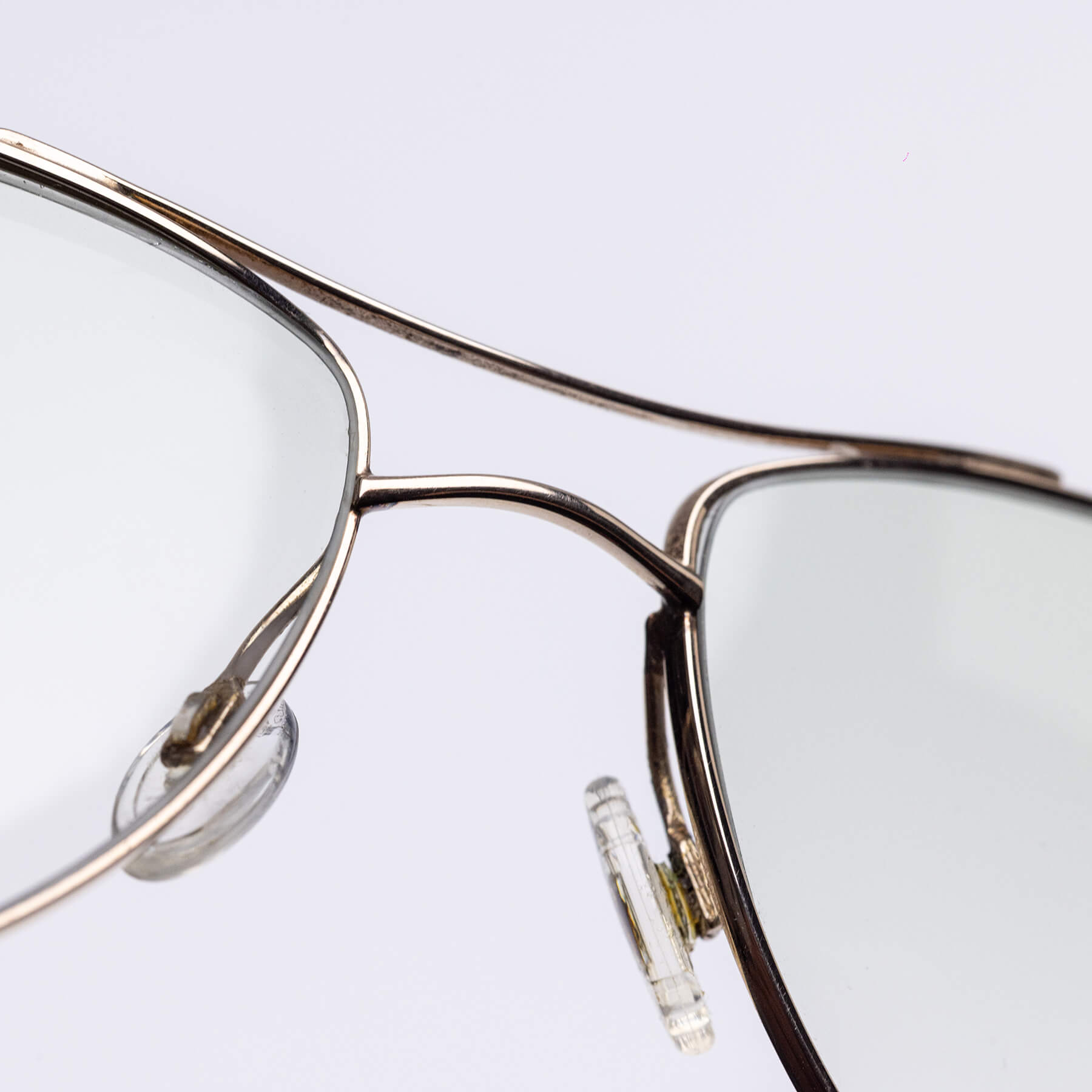 Monture solaire vintage Oliver Peoples Commander 2010s — Seconde Édition Montréal 6