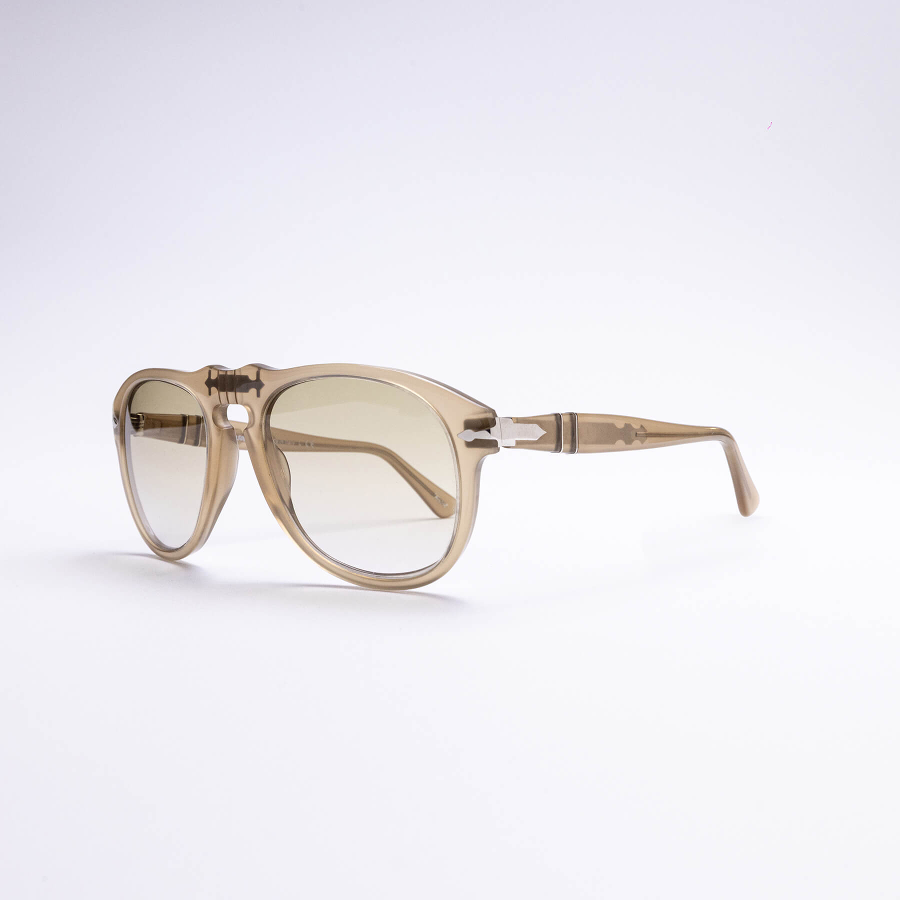Monture solaire vintage Persol 649 2010s — Seconde Édition Montréal 2