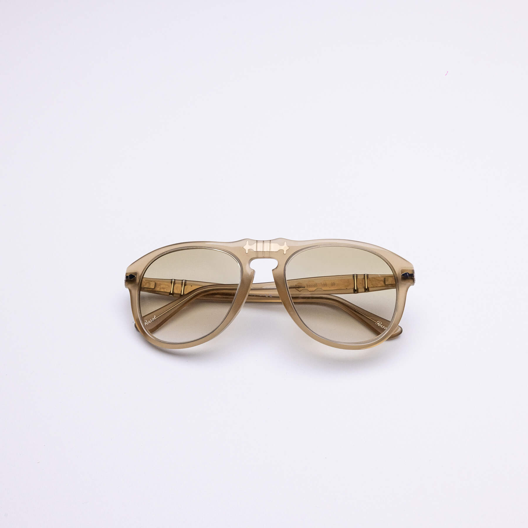 Monture solaire vintage Persol 649 2010s — Seconde Édition Montréal 5