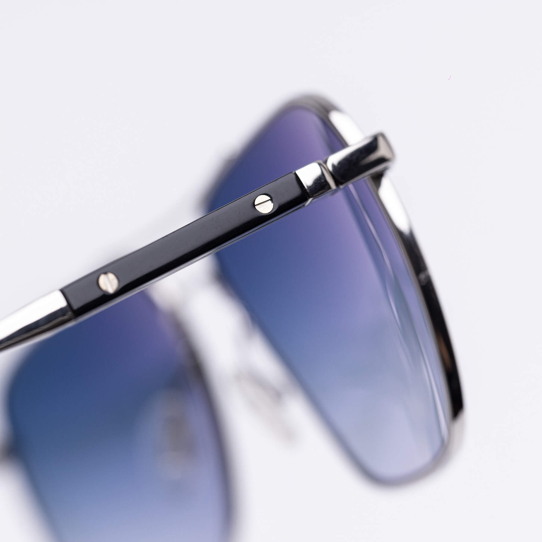 Monture solaire vintage Oliver Peoples Linford 2010s — Seconde Édition Montréal 6