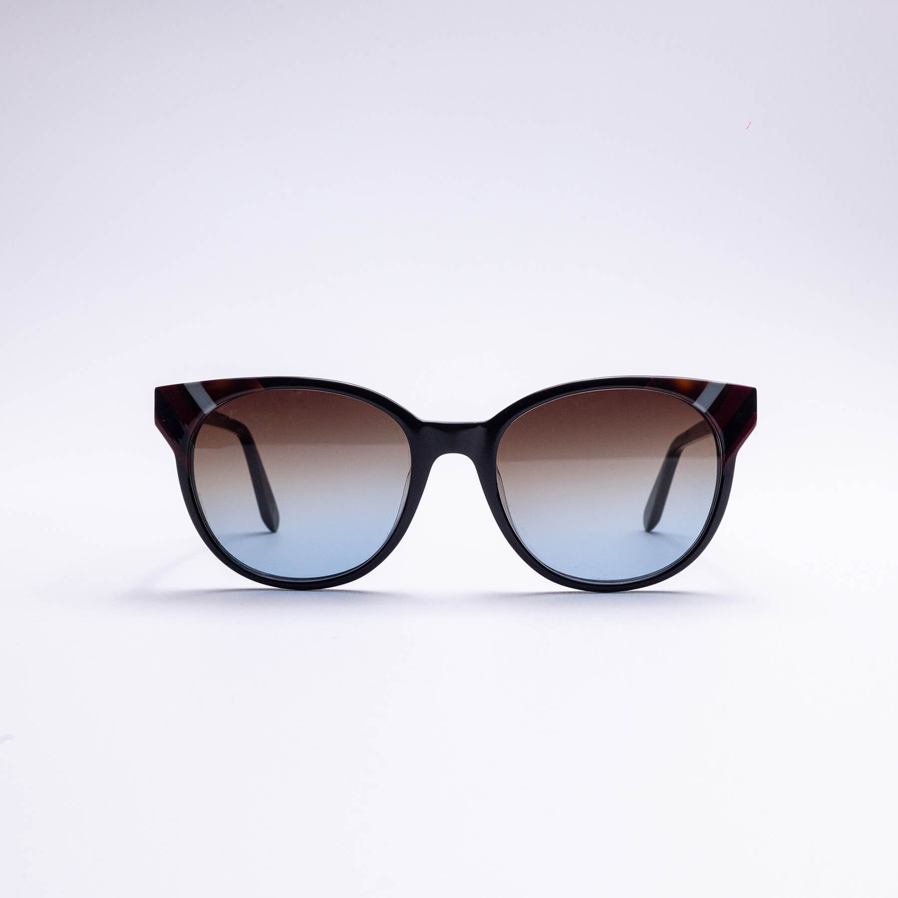 Monture solaire vintage Salvatore Ferragamo SF2796 2010s — Seconde Édition Montréal 1
