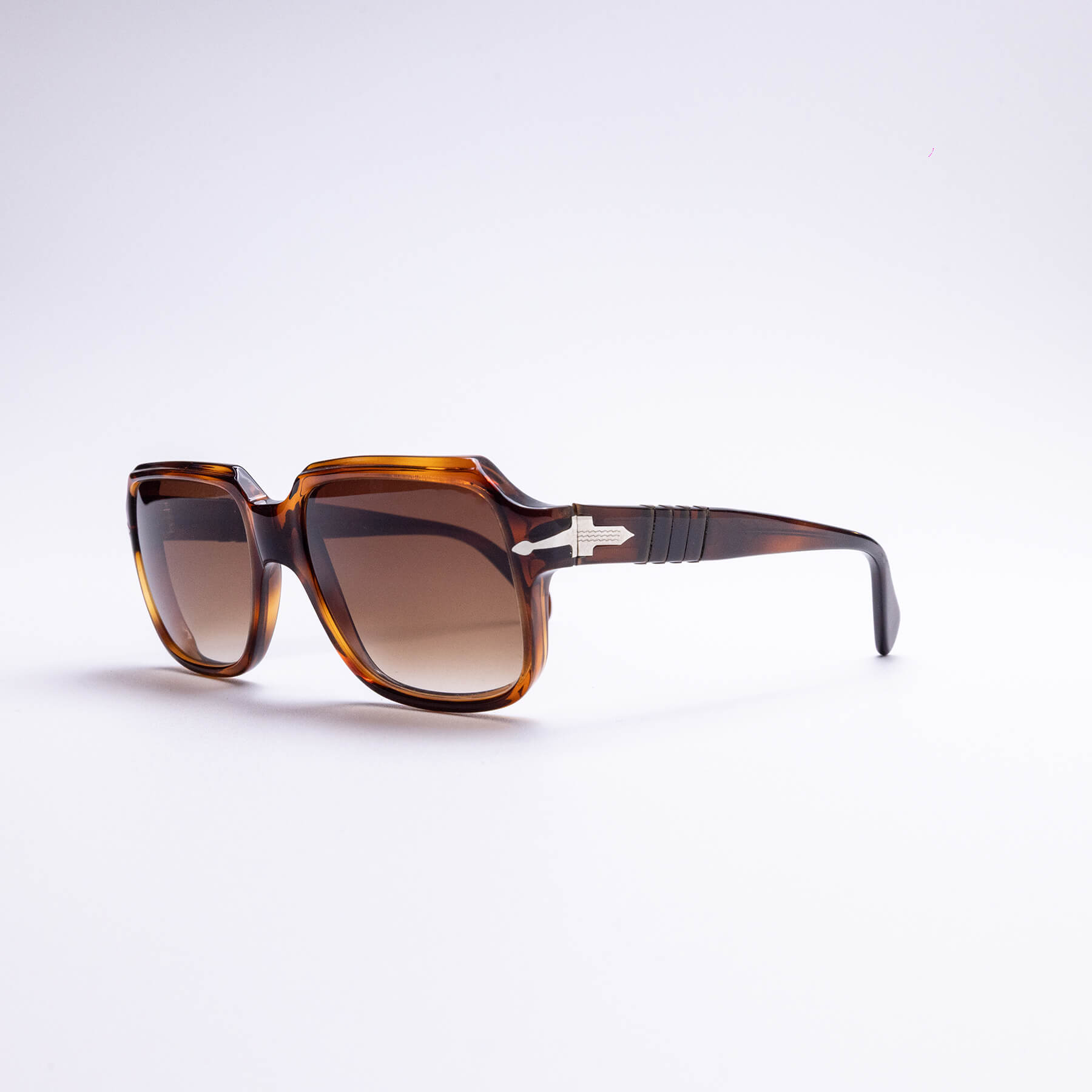 Monture solaire vintage Persol Ratti 69157 80s — Seconde Édition Montréal 2
