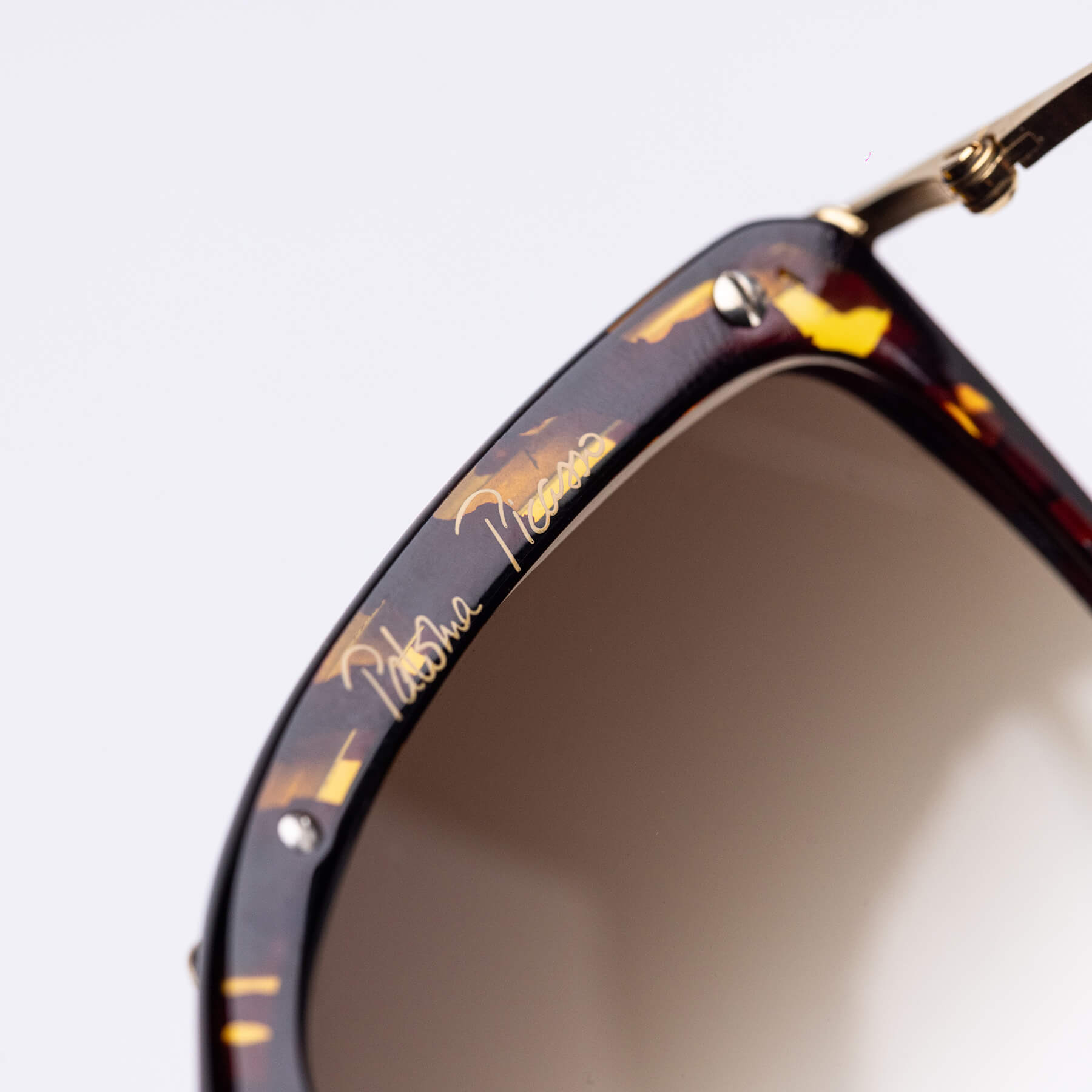 Monture solaire vintage Paloma Picasso 3734 80s — Seconde Édition Montréal 5