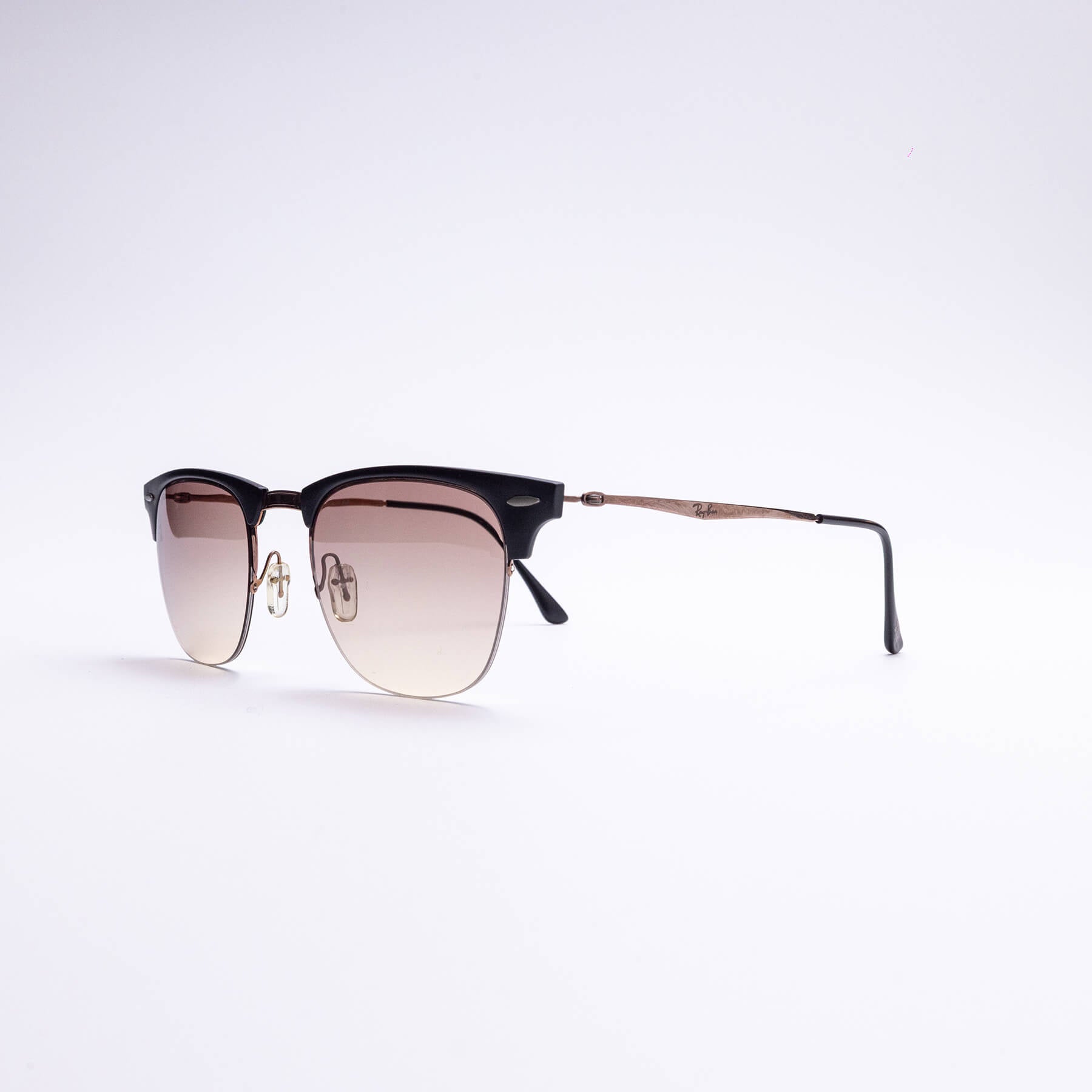 Monture solaire vintage Ray-Ban RB 8056 2010s — Seconde Édition Montréal 2