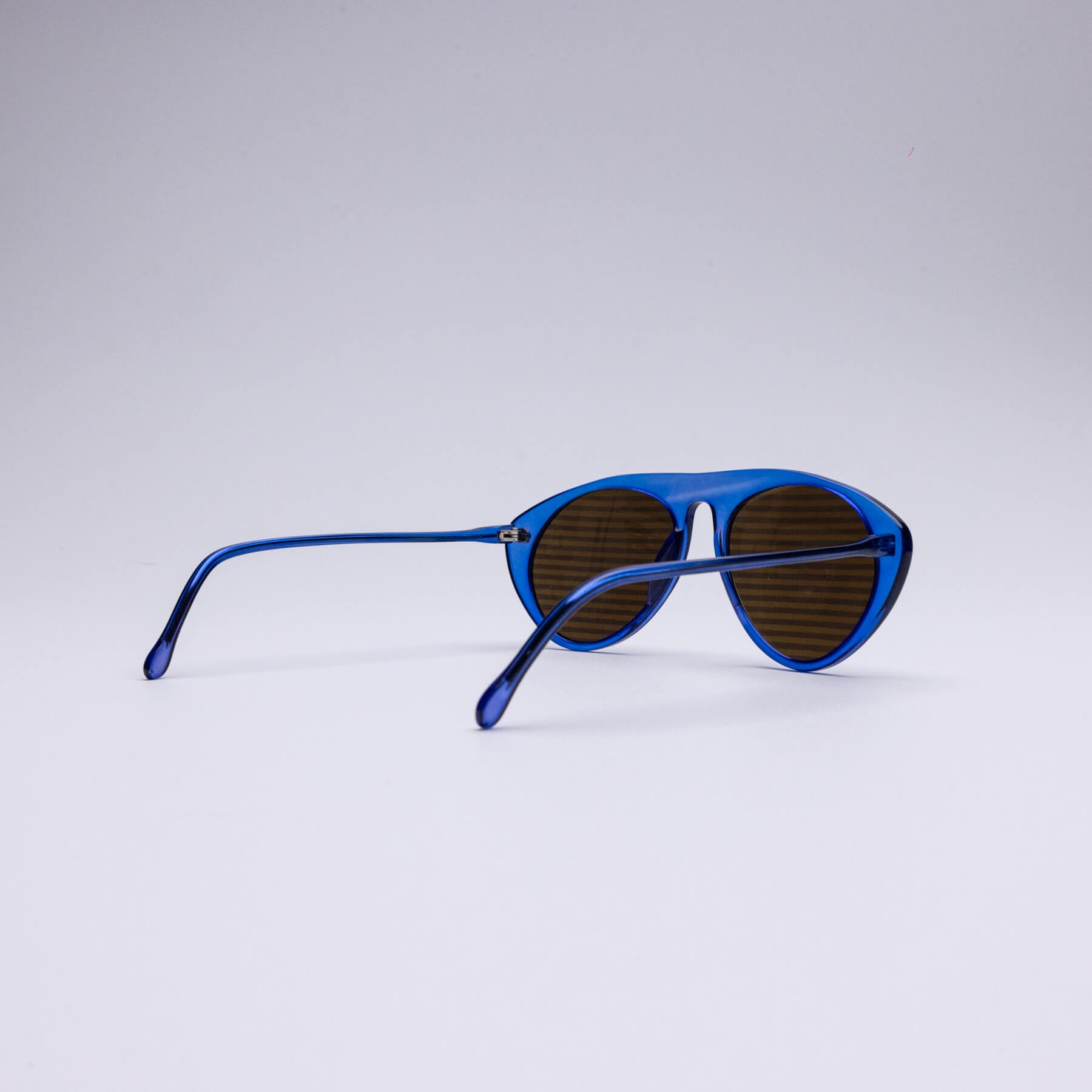 Monture solaire vintage Fiorucci lignée 80s — Seconde Édition Montréal 4