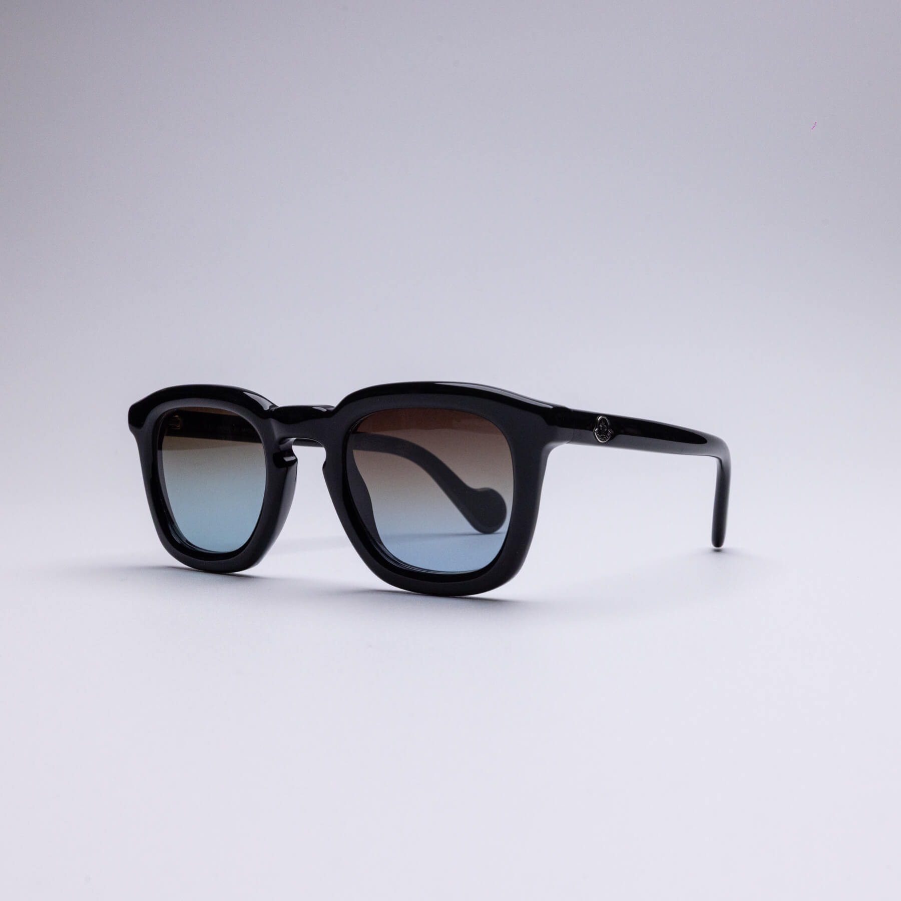 Monture solaire vintage Moncler Mr Moncler ML 0006 2010s — Seconde Édition Montréal 2