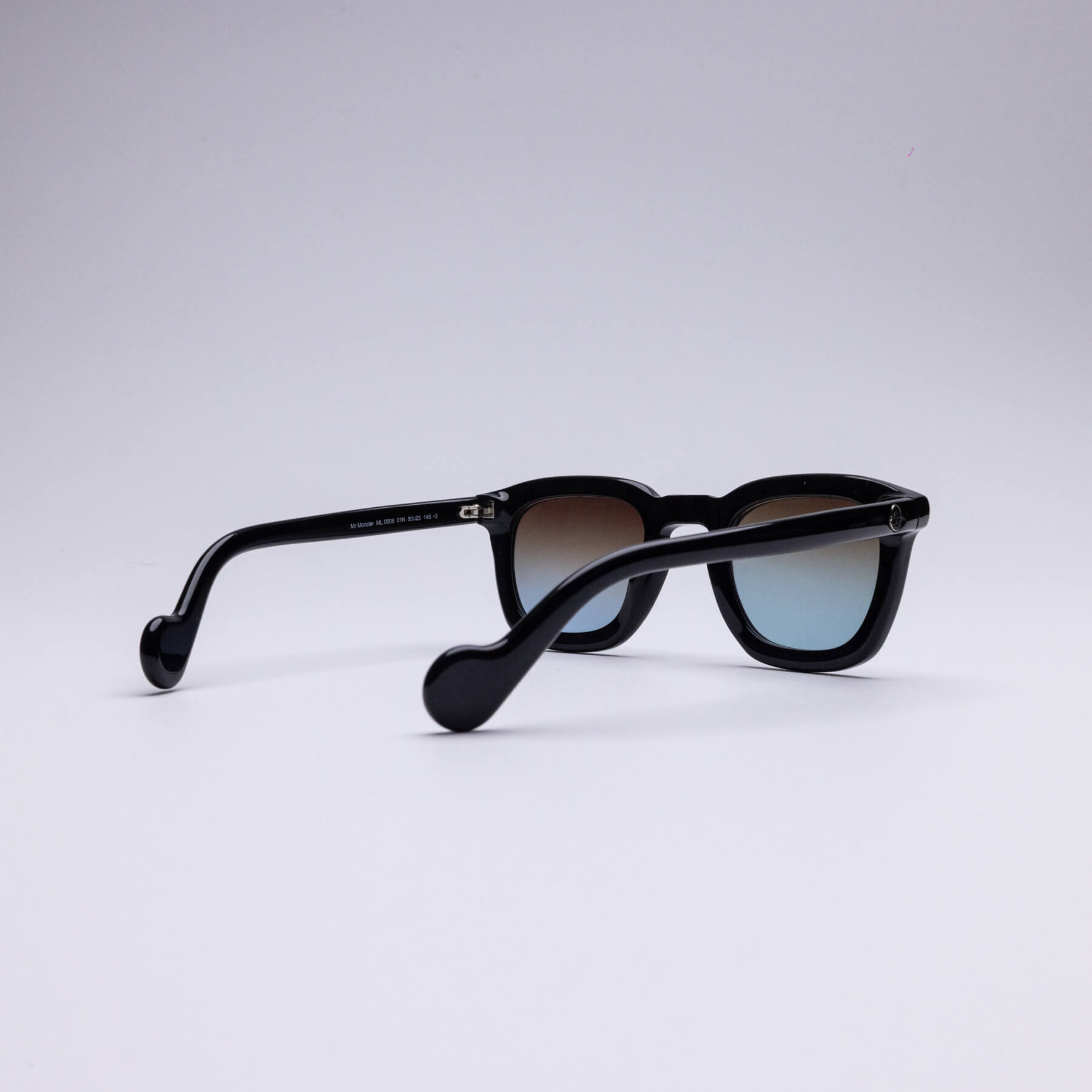 Monture solaire vintage Moncler Mr Moncler ML 0006 2010s — Seconde Édition Montréal 3