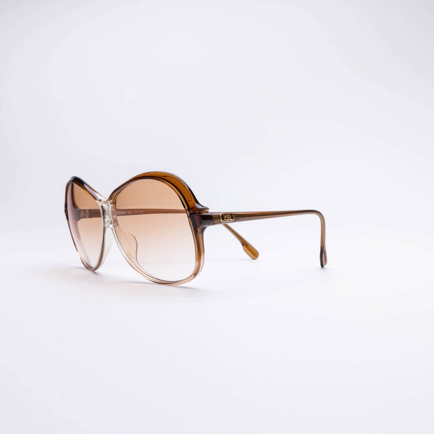 Monture solaire vintage Yves Saint-Laurent 31-253 80s — Seconde Édition Montréal 2