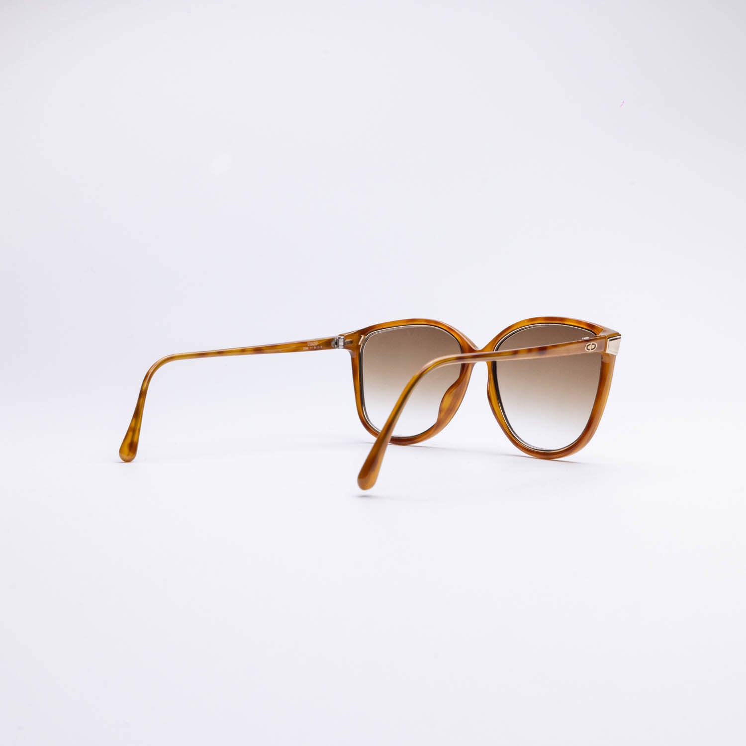 Monture solaire vintage Christian Dior 2546 80s — Seconde Édition Montréal 4