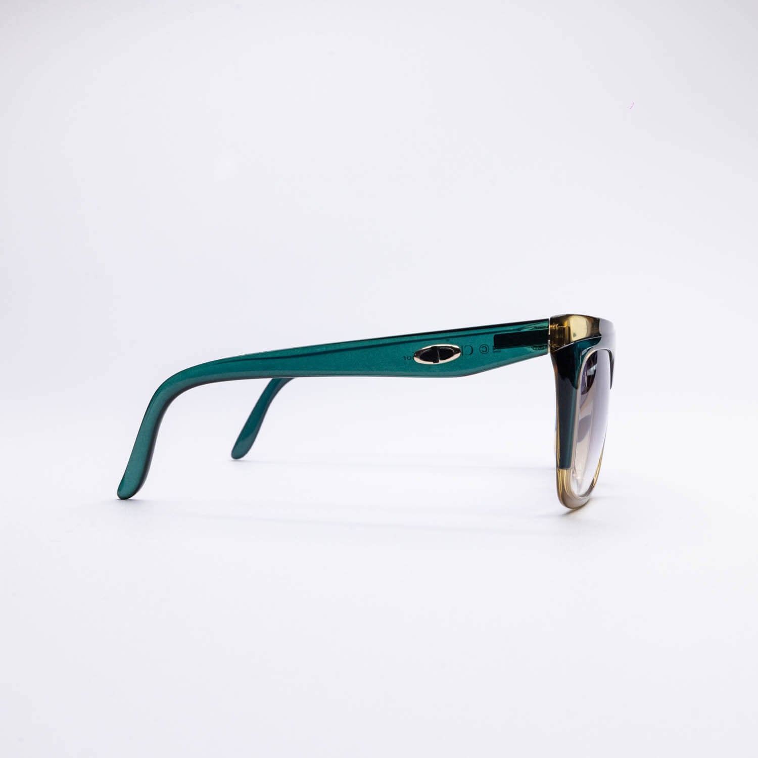 Monture solaire vintage Christian Dior 2400 80s — Seconde Édition Montréal 4